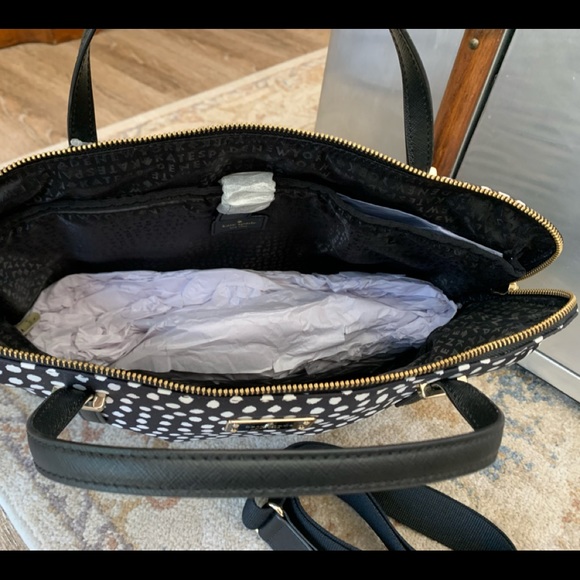 Beautiful black and white dot Kate Spade ♠️ hobo - Picture 7 of 13